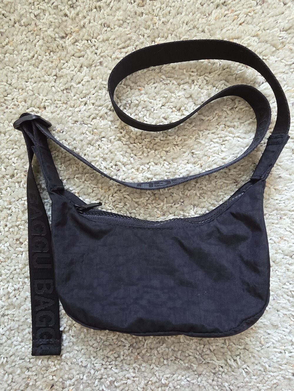 Baggu Mini Crescent Nylon Shoulder Bag, Black